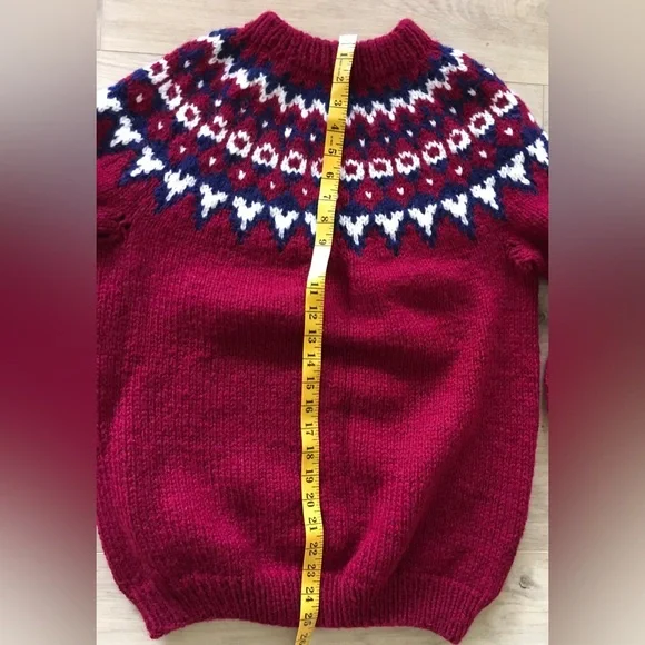 Vintage 1980’s Hand-knit Wool Red and White Crew Neck Sweater, Fair Isle Pattern - Picture 5 of 5